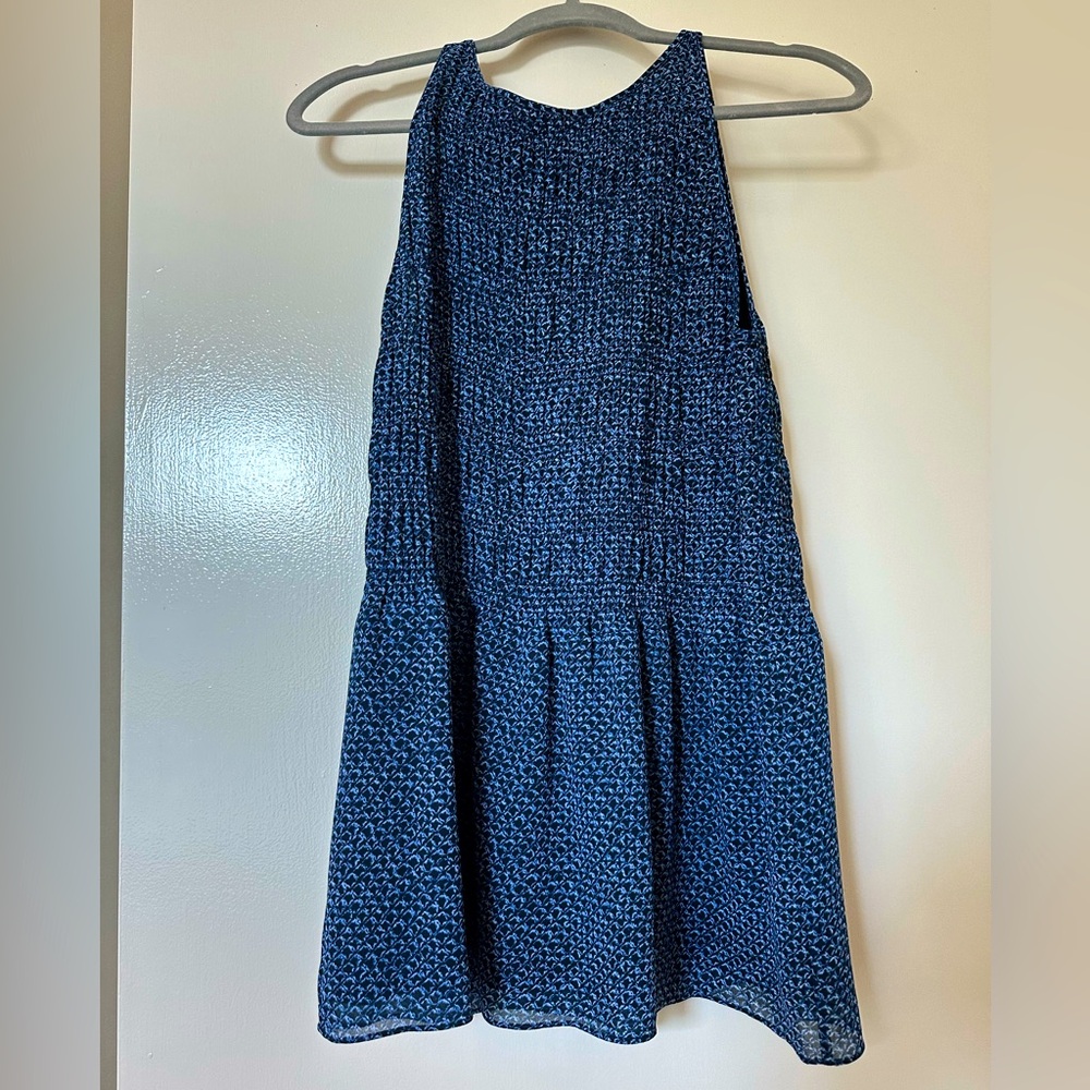 Michael Kors sleeveless patterned flutter top, M